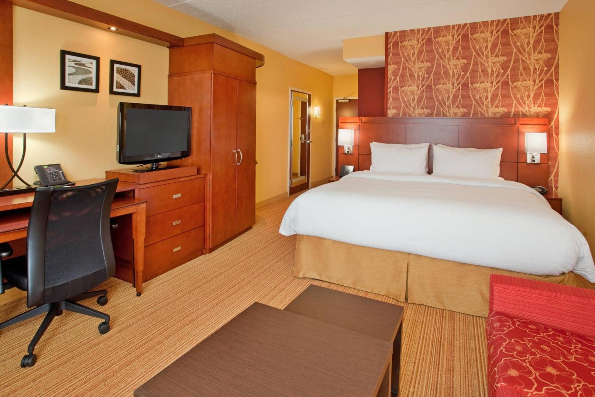 Courtyard By Marriott Pittsburgh North/Cranberry Woods Ξενοδοχείο Cranberry Township Εξωτερικό φωτογραφία
